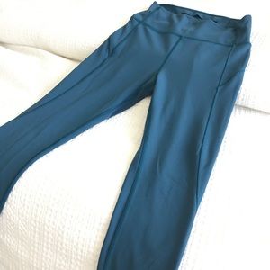 LuLuLemon Pants - Size 6